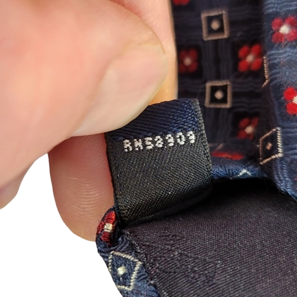 Roundtree & Yorke All Silk Handmade Extra Long Floral Men's Tie - Picture 9 of 11